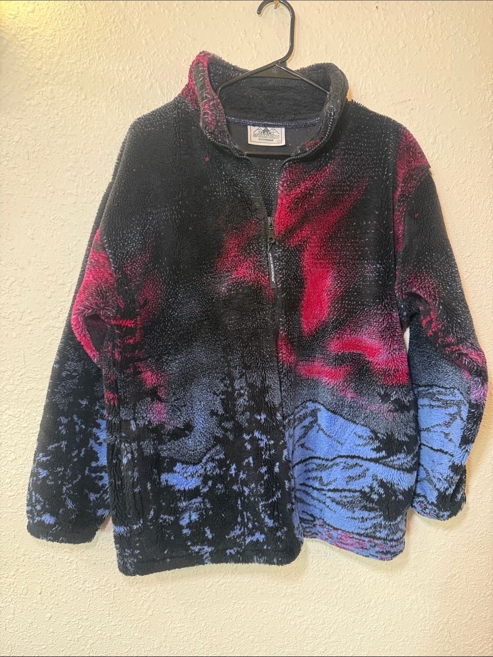 Black mountain Cozy woman’s Fleece Jacket - Black with Pink & Blue Scenic Print